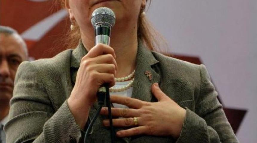 Mhp'li Demirel: T&uuml;rk Kadını Asla Tavuk Olmaz