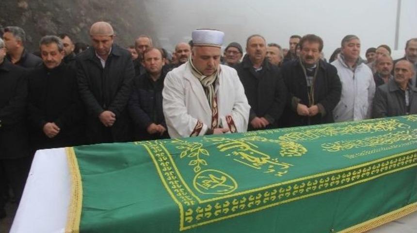 Giresun Gazeteciler Derneği Başkanı Bekir Bayram&rsquo;ın Babası Vefat Etti