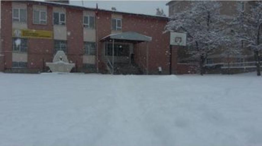 Aşkale’de Kar Tatili