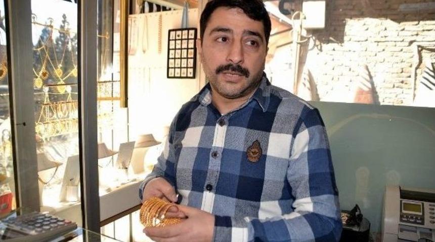 Siirtli Kuyumcular Altın Satamamaktan Şikayet&ccedil;i