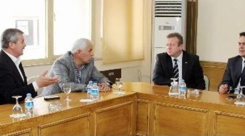 Korkuteli Karyağdı Armudu İ&ccedil;in G&uuml;&ccedil;birliği