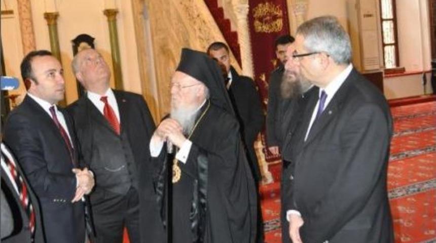 Patrik Bartholomeos, Hisar&ouml;n&uuml; Camisi'ni Ziyaret Etti