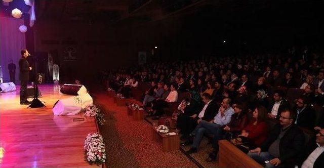 Şehitkamil’de İhsan Güveç Konserine Yoğun İlgi