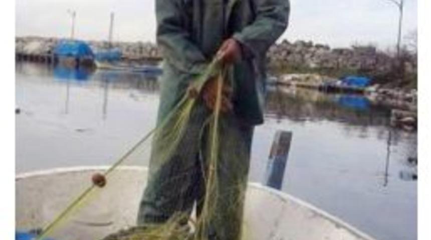 &Ouml;len Balık&ccedil;ının Kalbi Başkasında Atıyor