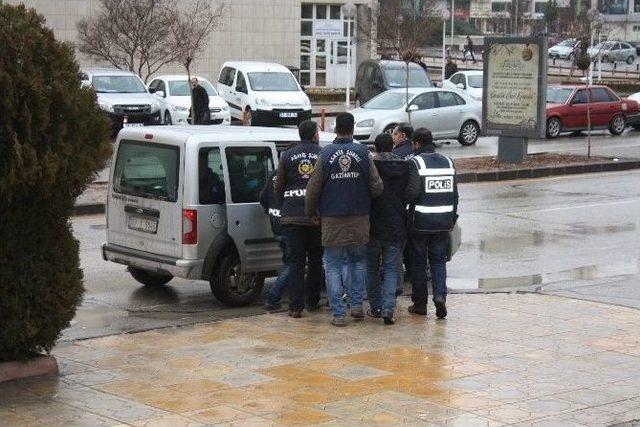 Gasp Zanlılarını Kaza Yaptıkları Motosiklet Ele Verdi