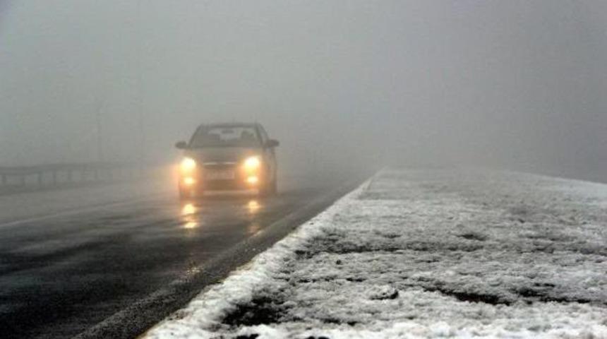 Bolu Dağı'nda Kar Ve Sis