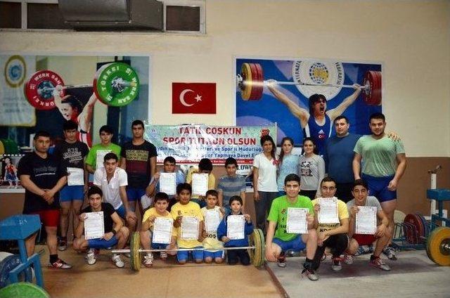 Aydınlı Öğrennciler Tatilde Spor Yaptı