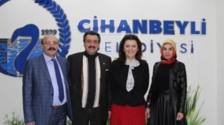 Milletvekili T&uuml;rkmenoğlu&rsquo;ndan Başkan Kale&rsquo;ye Ziyaret