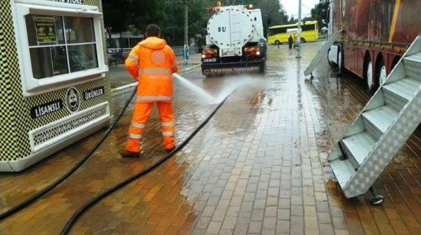 Tekirdağ&rsquo;da Yağmur Sonrası &Ccedil;evre Temizliği