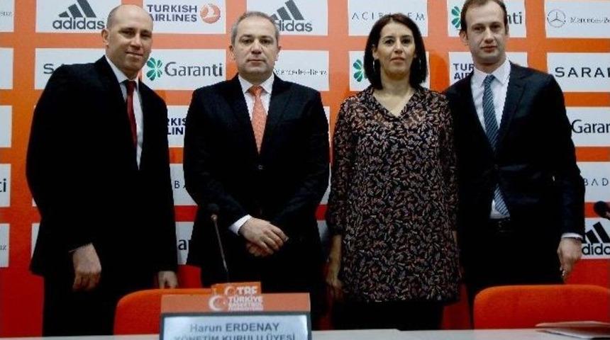 A Milli Kadın Basketbol Takımının Yeni Başantren&ouml;r&uuml; Ekrem Memnun