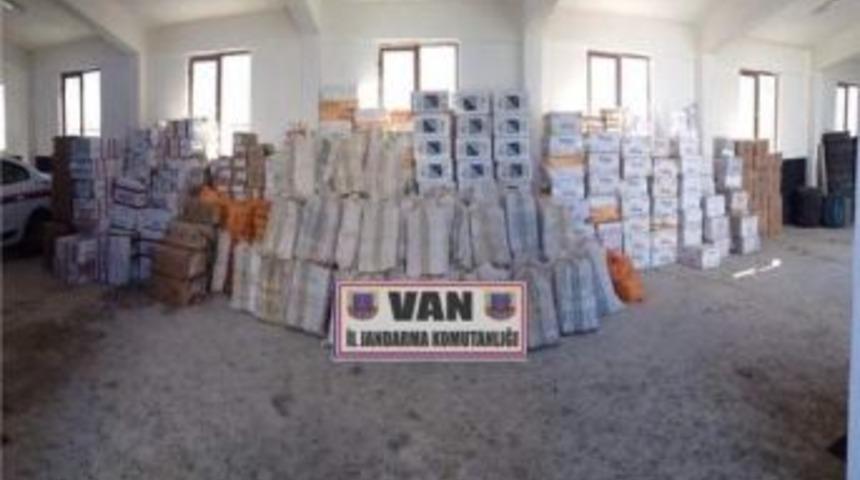 Van&rsquo;da Ka&ccedil;ak Sigara Operasyonu