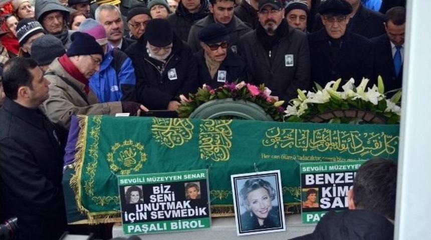 M&uuml;zeyyen Senar, Son Yolculuğuna Uğurlandı