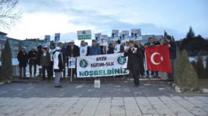 Sendika &Uuml;yeleri Basın A&ccedil;ıklaması Yaptı