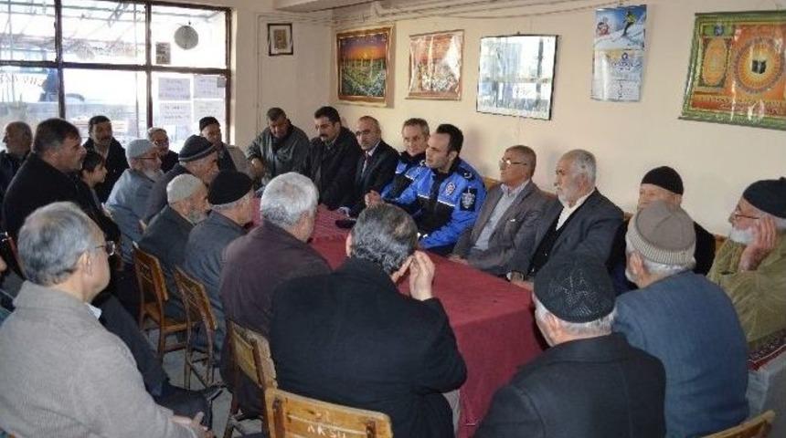 Erzincan Emniyeti Ergenekon Mahallesinde Huzur Toplantısında