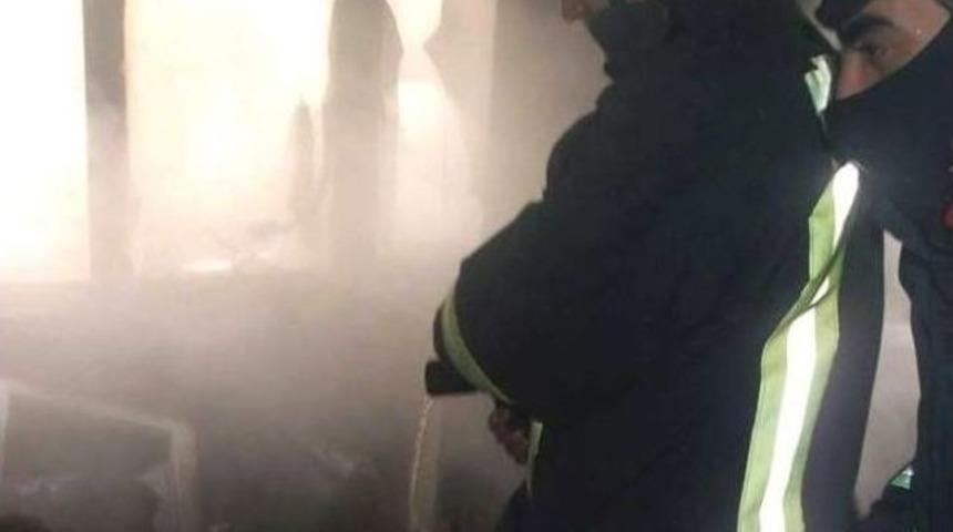 K&uuml;tahya&rsquo;da Ev Yangını Paniğe Neden Oldu