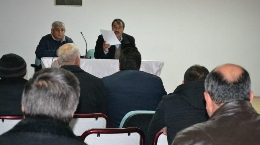 Kulu&rsquo;da &Ouml;ğrenci Taşıyan Minib&uuml;s&ccedil;&uuml;ler Toplandı