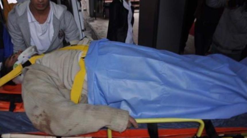 İnşaatın 3'&uuml;nc&uuml; Katından D&uuml;şen Iş&ccedil;i Yaralandı