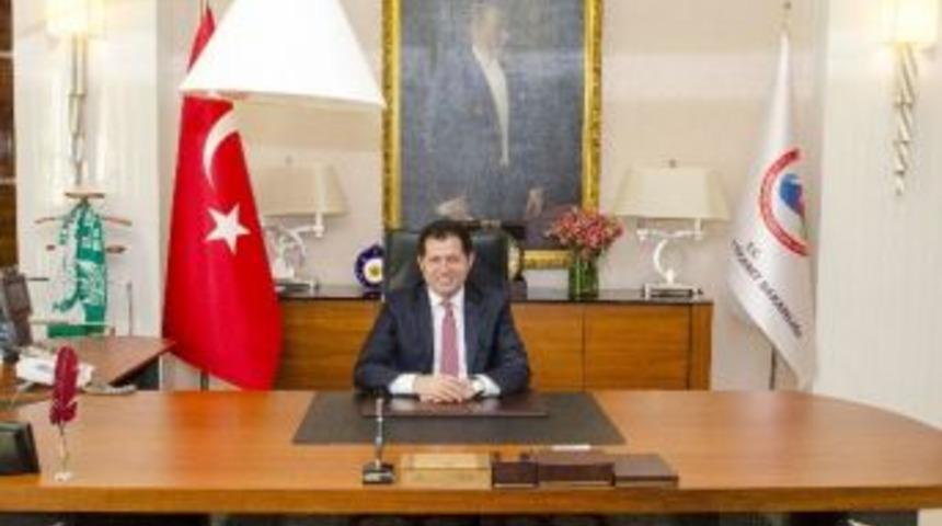 G&uuml;mr&uuml;k Ve Ticaret Bakanlığı M&uuml;steşarı Altunyıldız İstifa Etti