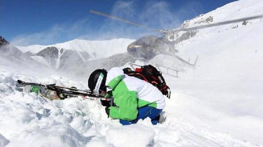 Ka&ccedil;karlar'da Heliski Heyecanı