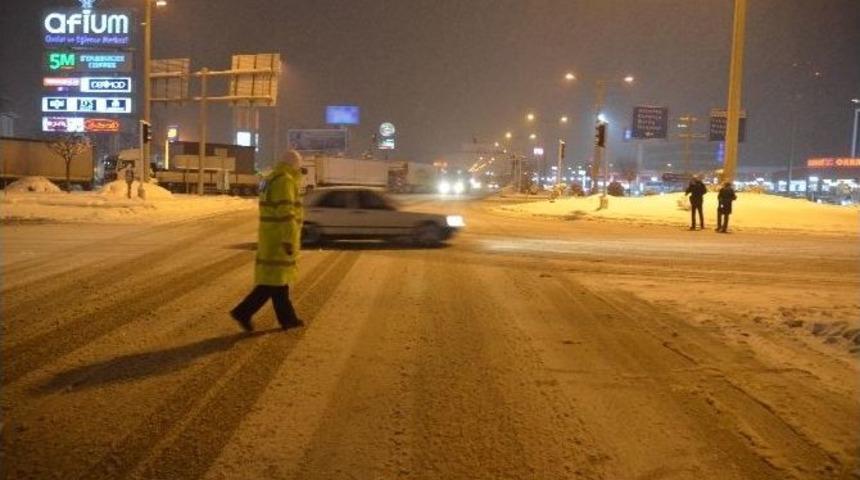 Afyonkarahisar&rsquo;da Bağlantı Yolları A&ccedil;ık