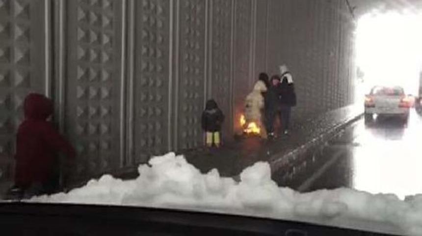 İstanbul Beyaza B&uuml;r&uuml;nd&uuml;