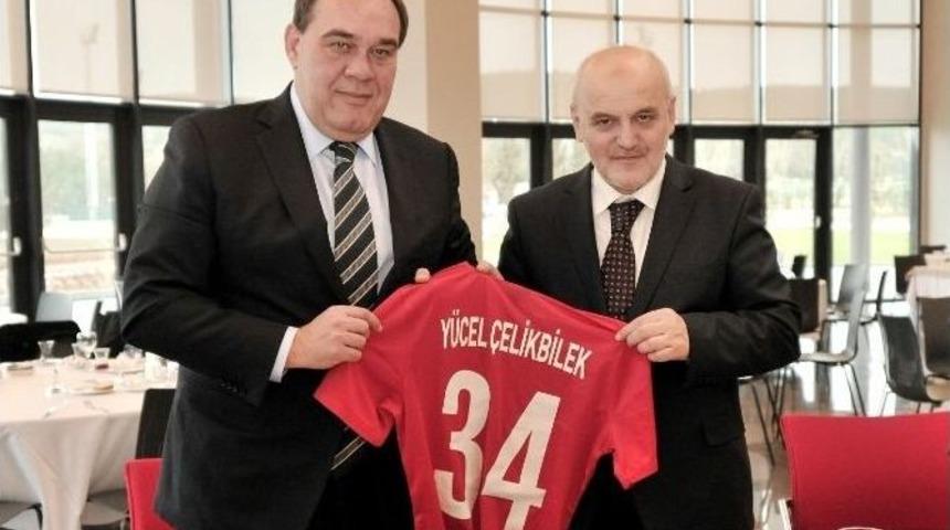 Başkan &Ccedil;elikbilek&rsquo;ten Tff Başkanı Demir&ouml;ren&rsquo;e Ziyaret