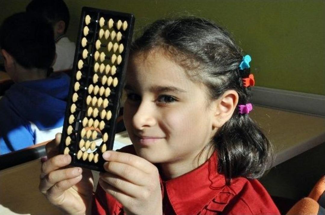 Matematiği Eğlenerek &Ouml;ğreniyorlar