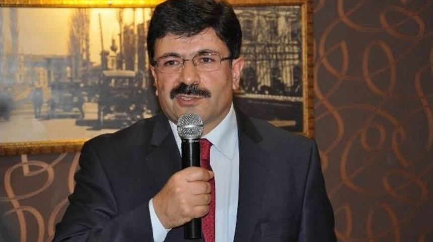 C&uuml; Rekt&ouml;r Yardımcısı Yılmaz, Milletvekili Aday Adayı Oldu