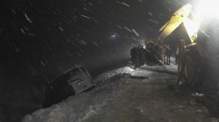 Muş'ta Hastalanan Çocuklara Kızaklı Ambulans