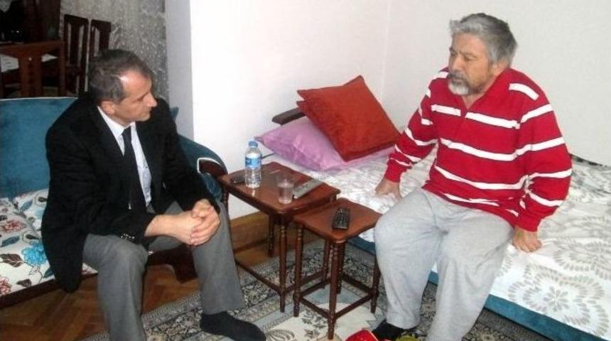 Genel Sekreter Sağlam Önce Hastane, Sonra Ev Ziyareti Yaptı