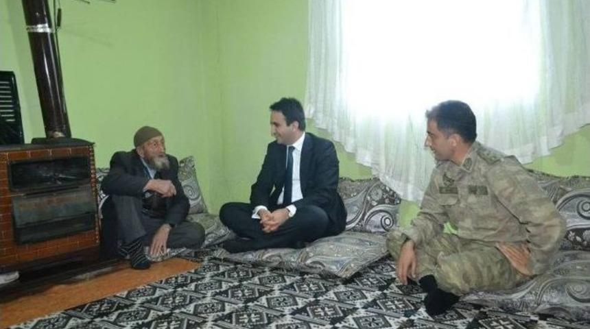 Kaymakam Dundar 108 Yaşındaki Bası&ccedil;&rsquo;ı Evinde Ziyaret Etti