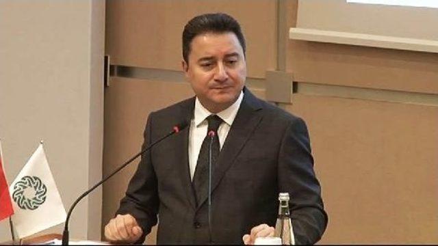 Babacan: Türkiye'nin Uluslararası Basında Işleniş Tarzı Çok Olumlu Değil