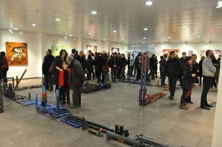 “çıkmazlara Doğru” Resim Sergisi Açıldı G2