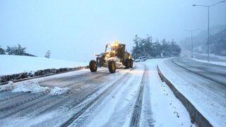 Denizli'de Yoğun Kar Mesaisi