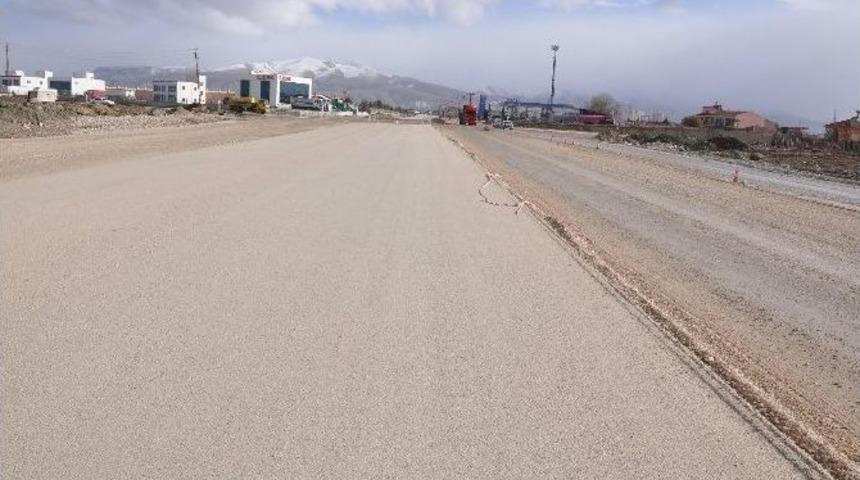 B&uuml;y&uuml;kşehir-vatandaş İşbirliğiyle Dilek Yolu Genişletiliyor