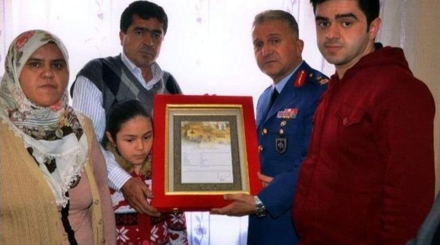 Genelkurmay&rsquo;dan Ramazan Yel&rsquo;in Ailesine Şehitlik Beratı