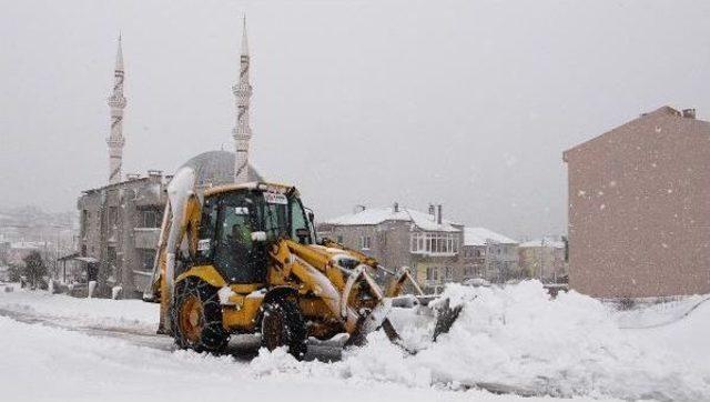 218 Köy Yolunun Kapandığı Balıkesir'de 12 Ilçede Okullar Tatil (2)