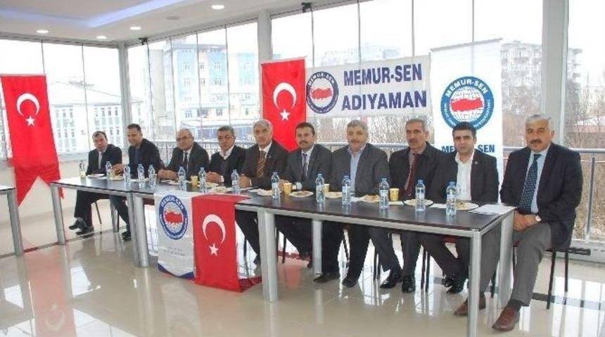 İzci, 10 Yıllık Y&uuml;r&uuml;tt&uuml;ğ&uuml; Başkanlığı Bıraktı