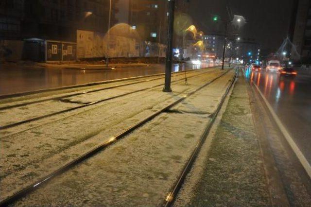 Gaziantep’Te Kar Yağışı Başladı