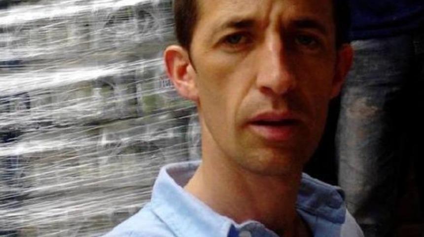 Kastamonu'da Iki Otomobil &Ccedil;arpıştı: 2 &Ouml;l&uuml;, 3 Yaralı