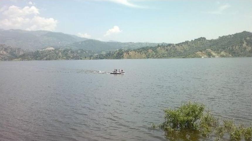 Yağış Baraj Ve G&ouml;letleri Doldurdu