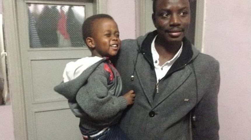 Ak Parti&rsquo;den Sudanlı Aileye Destek