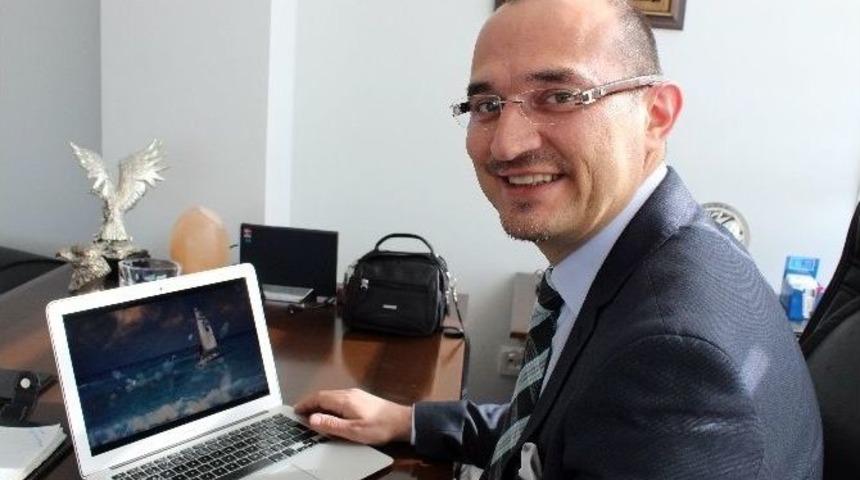 &Ouml;ğrencilerden Aday Profes&ouml;re Candan Er&ccedil;etin&rsquo;li Klip