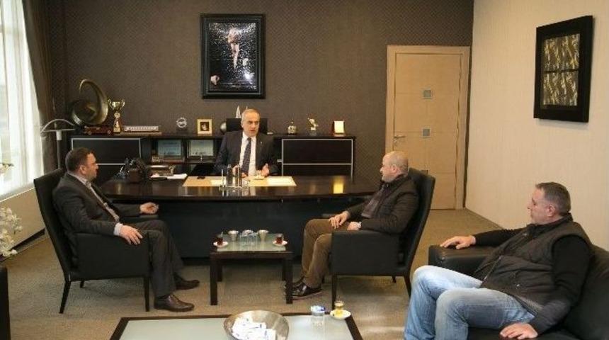 Başkan K&ouml;semusul &ldquo;g&uuml;&ccedil;l&uuml; Diyalog G&uuml;&ccedil;l&uuml; Sakarya Demektir&rdquo;