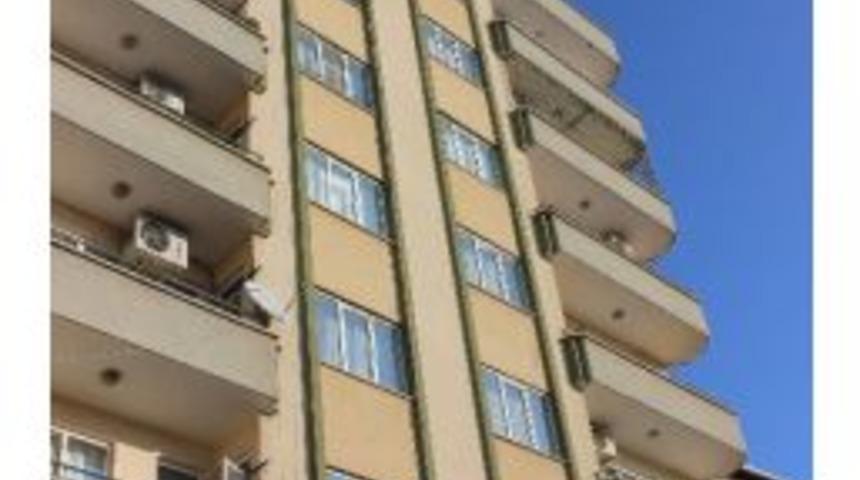 Satılan Konutların &Uuml;&ccedil;te Birini Kadınlar Aldı