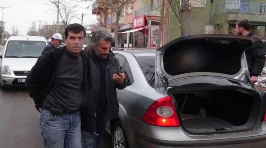 Polisi Dolandırıcı Sandığı I&ccedil;in 'dur' Ihtarına Uymamış