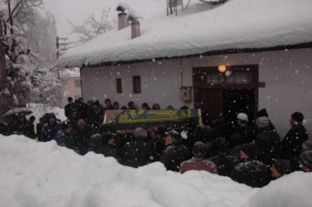 Uzuner Ailesinin Acı G&uuml;n&uuml;