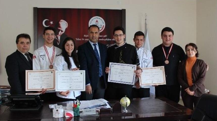 13. Uluslar Arası İstanbul Mutfak G&uuml;nlerine Ayvalık Damgası