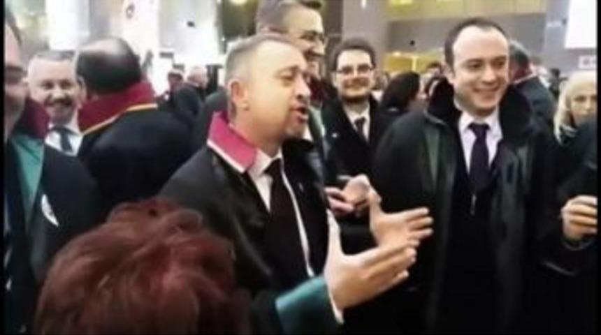 Baro Başkanı Kocasakal'dan Grup Yorum Şarkısı