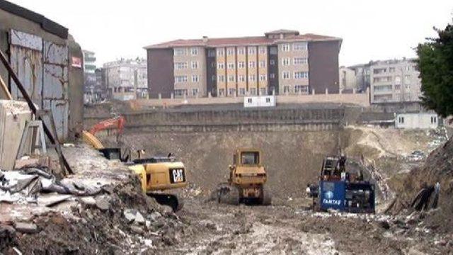 Küçükköy Stadı Yıkılacak Mı?